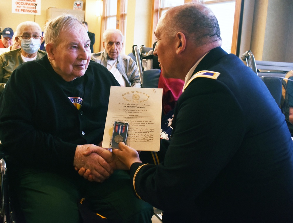 World War II veterans honored at Oxford NY Nursing Home