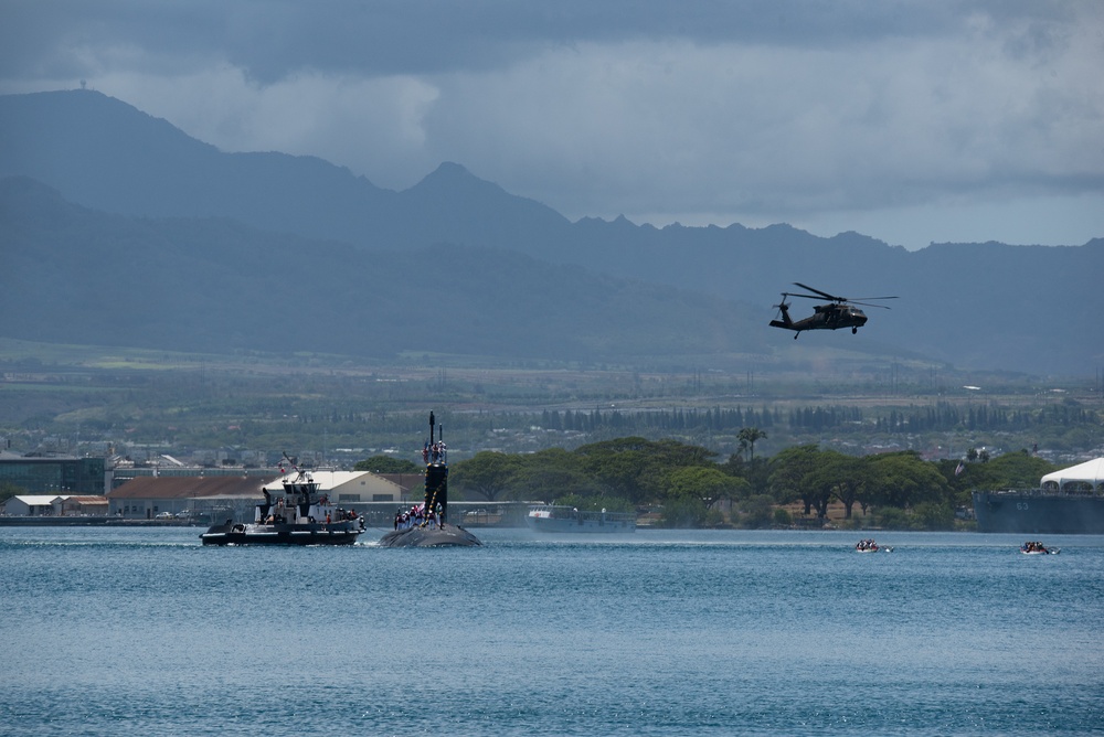 Pearl Harbor Welcomes USS Hawaii Home From Deployment