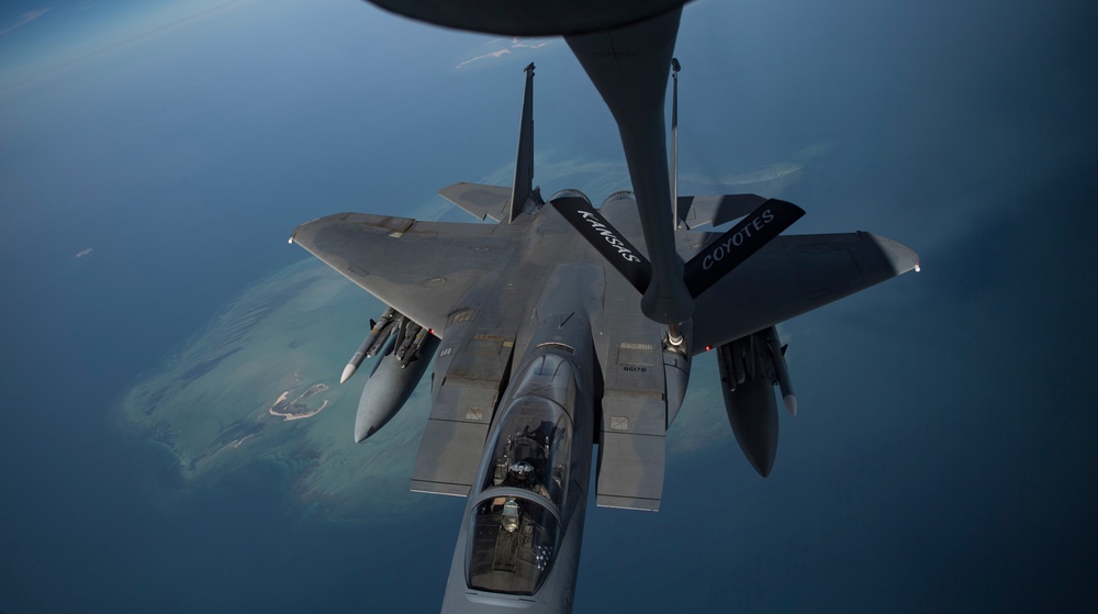 F-15 Aerial Refuleing