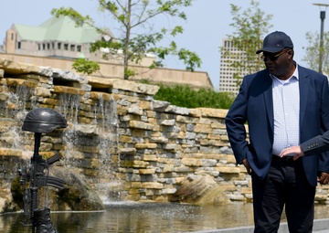 Angolan Armed Forces general visits US, Ohio for first time