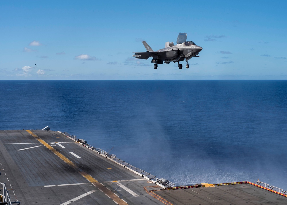 USS WASP (LHD 1) OPERATIONS AT SEA