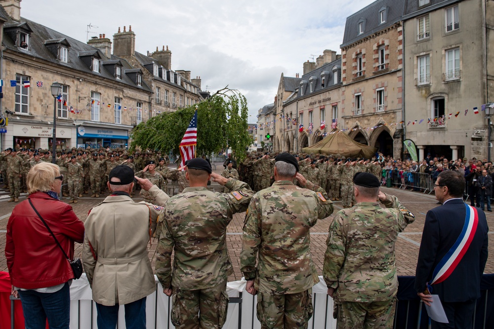 101st Airborne Division Reenlistment Ceremony