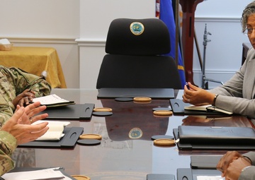 Chief Lengyel Visits VING