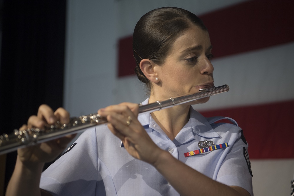 US Air Force Heritage Winds performs for LowCountry
