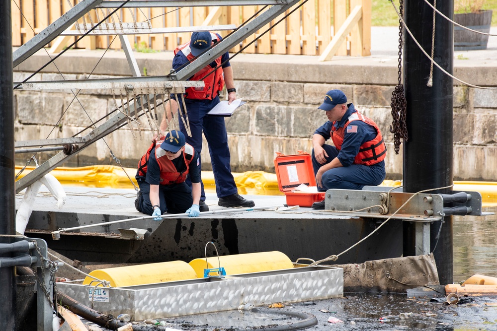 Coast Guard oversees pollution response in Baltimore