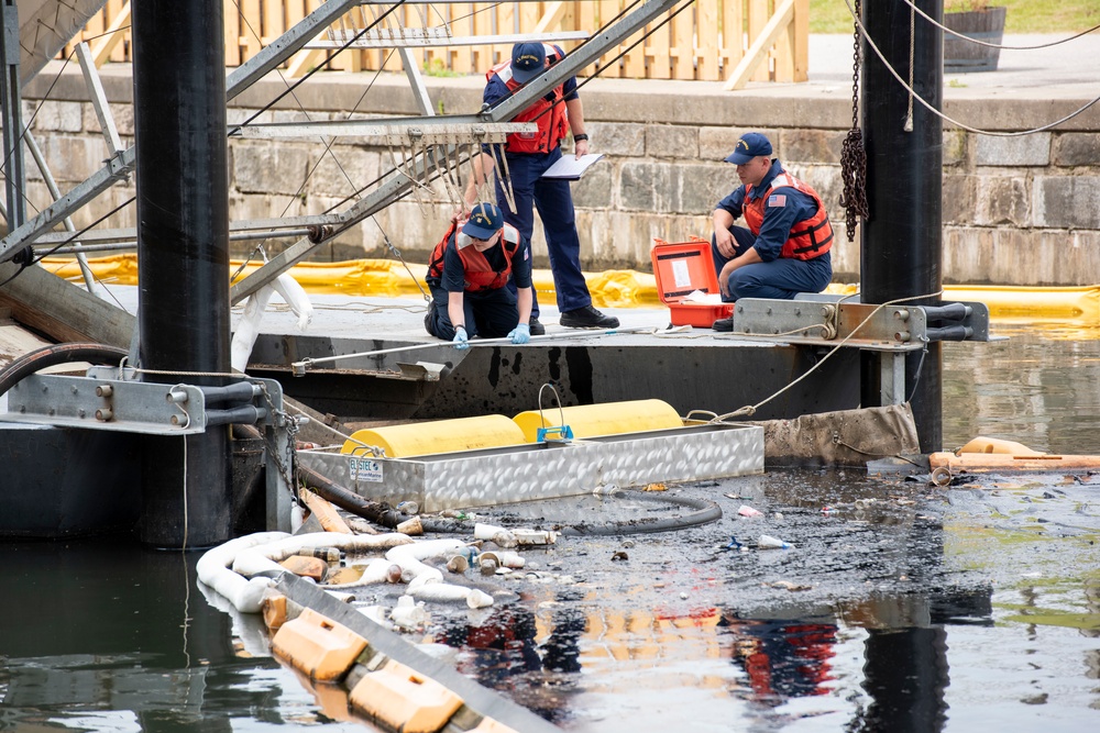 Coast Guard oversees pollution response in Baltimore