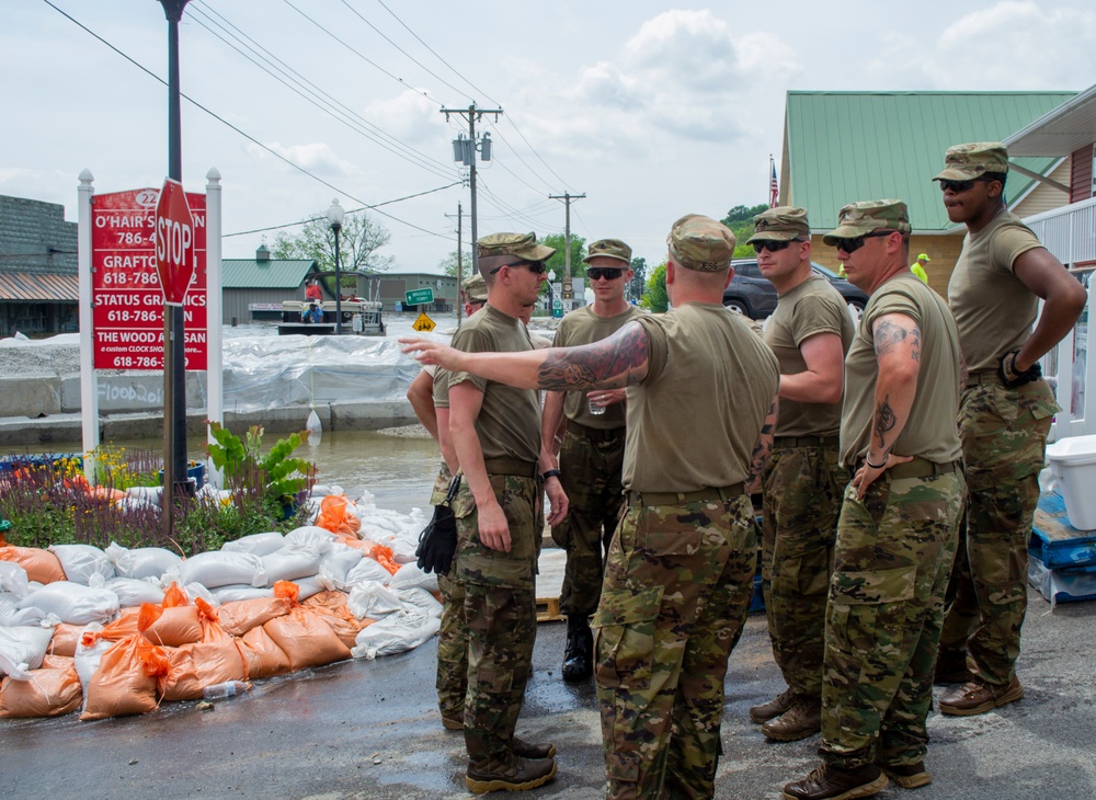 Illinois National Guard Sandbag in Grafton