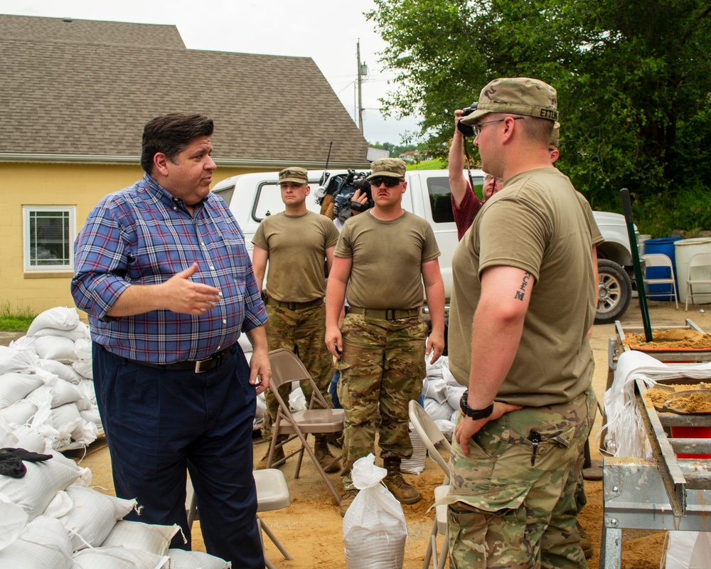 Illinois National Guard Sandbag in Grafton