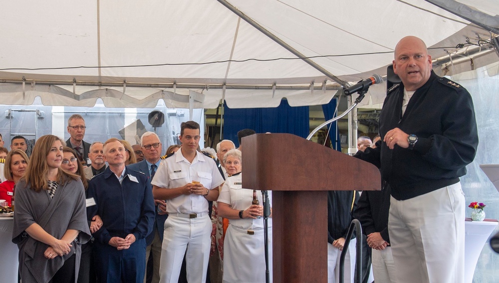 USS Pinckney Hosts Portland Fleet Week Reception