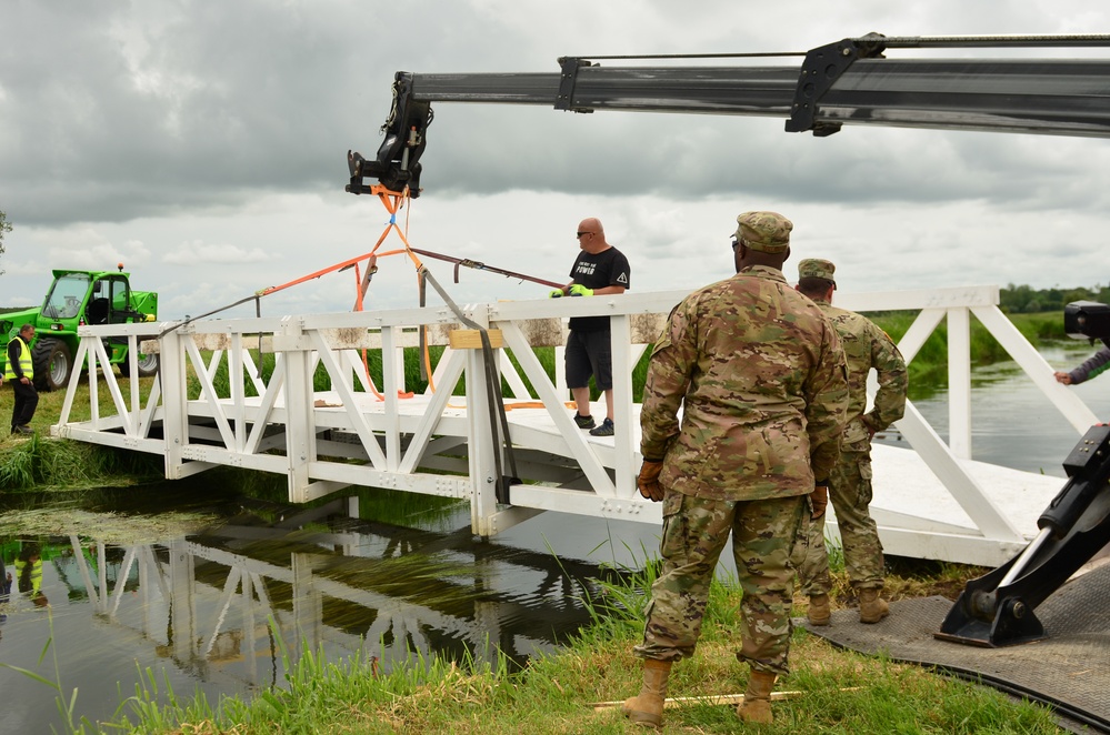 Engineers bridge the gap