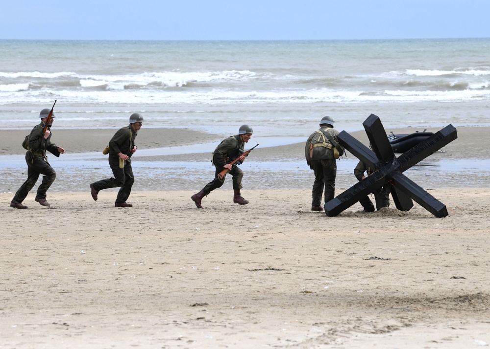 U.S. Navy SEALS Re-enact D-Day Mission