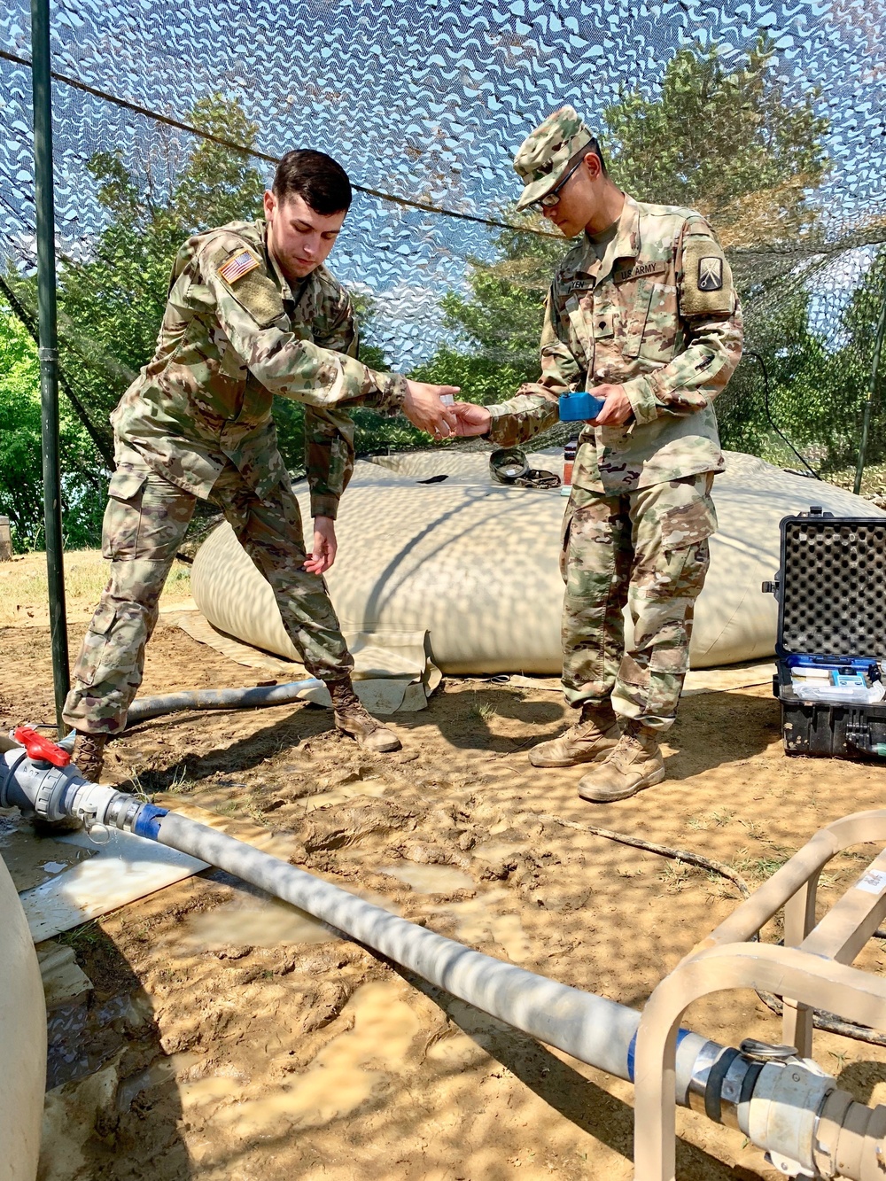 Soldiers test water during Strike Back 19