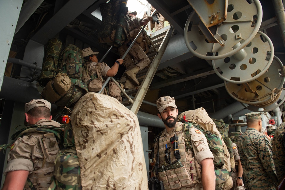 Spanish Marines embark on the USS Fort McHenry, BALTOPS 2019
