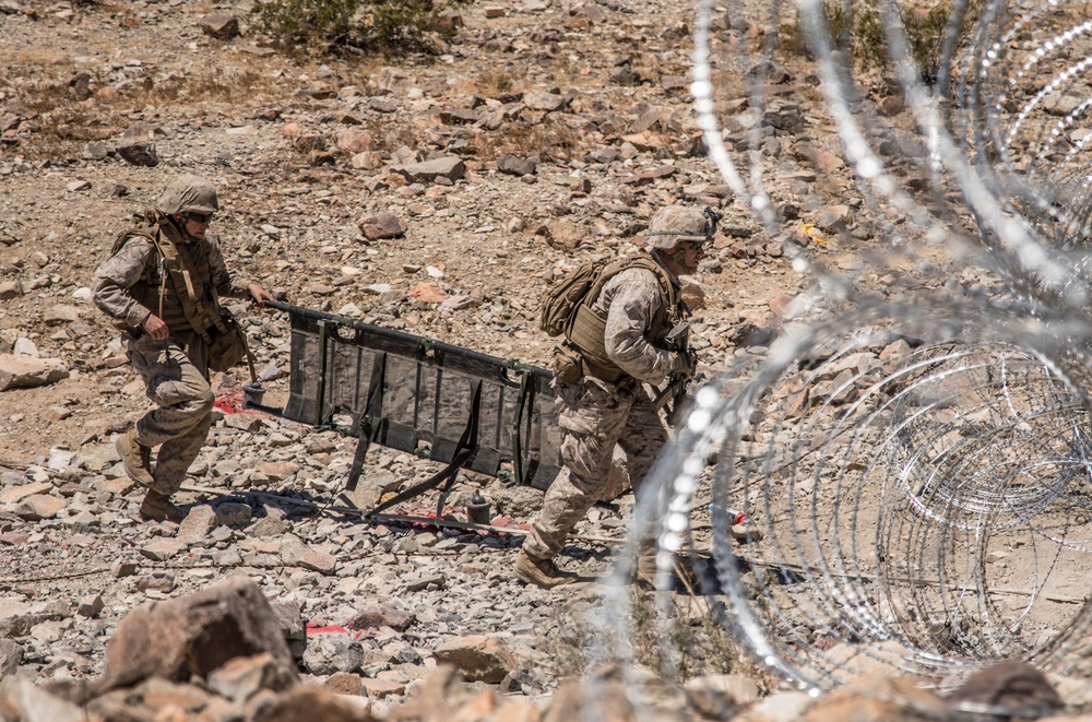 Platoon attack training on Range 410 during ITX 4-19