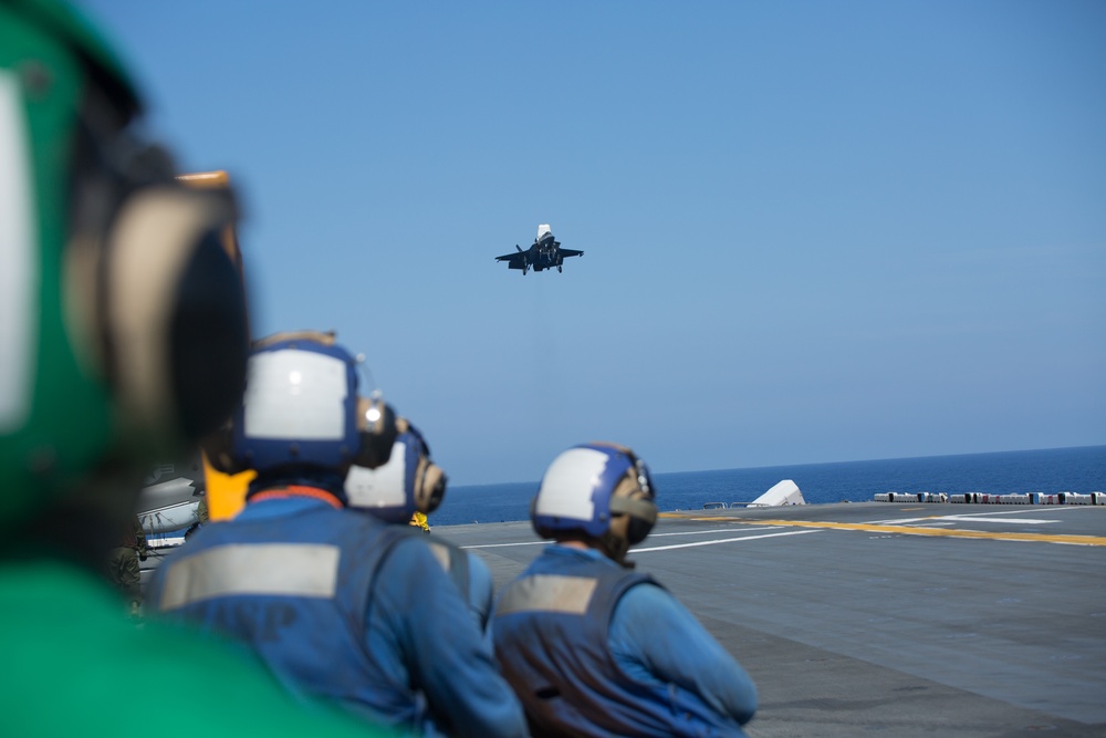 31st MEU flight operations aboard the USS Wasp