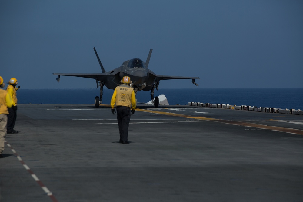 31st MEU flight operations aboard the USS Wasp