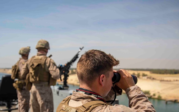 USS Arlington, 22nd MEU Suez Canal Transit