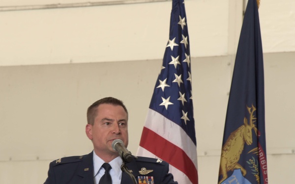 Col. Shawn Holtz Assumes Command of the 110th Wing