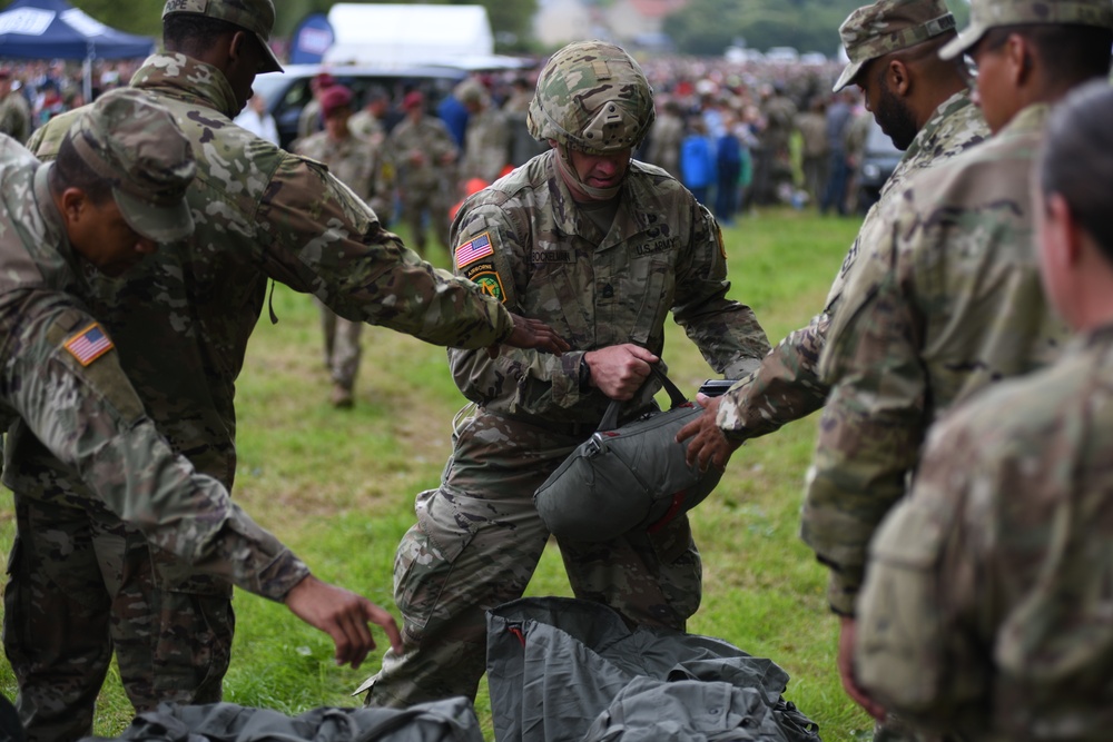 D-Day 75 Commemorative Airborne Drop