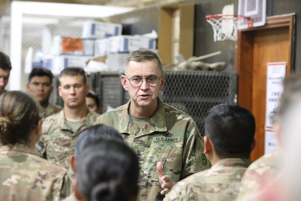 USARCENT commander visits region