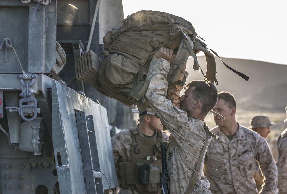 Platoon attack training on Range 410 during ITX 4-19