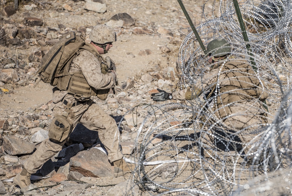 Platoon attack training on Range 410 during ITX 4-19