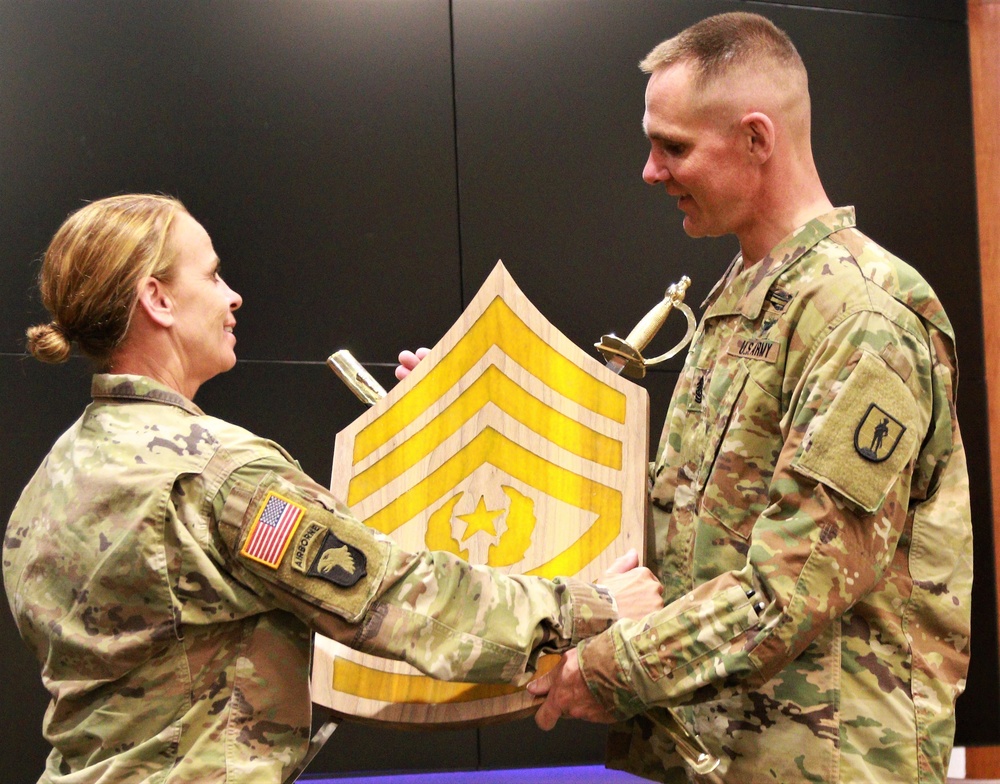 Illinois Army National Guard Command Sgt. Maj. Steven Krause Retires After More Than 31 Years