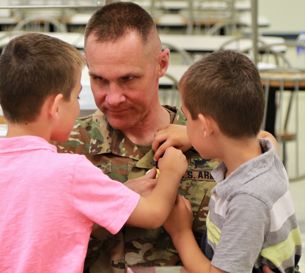 Illinois Army National Guard Command Sgt. Maj. Steven Krause Retires After More Than 31 Years