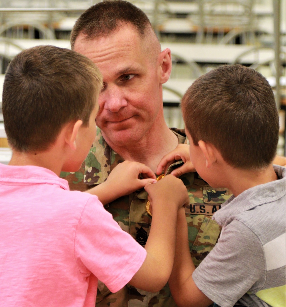 Illinois Army National Guard Command Sgt. Maj. Steven Krause Retires After More Than 31 Years