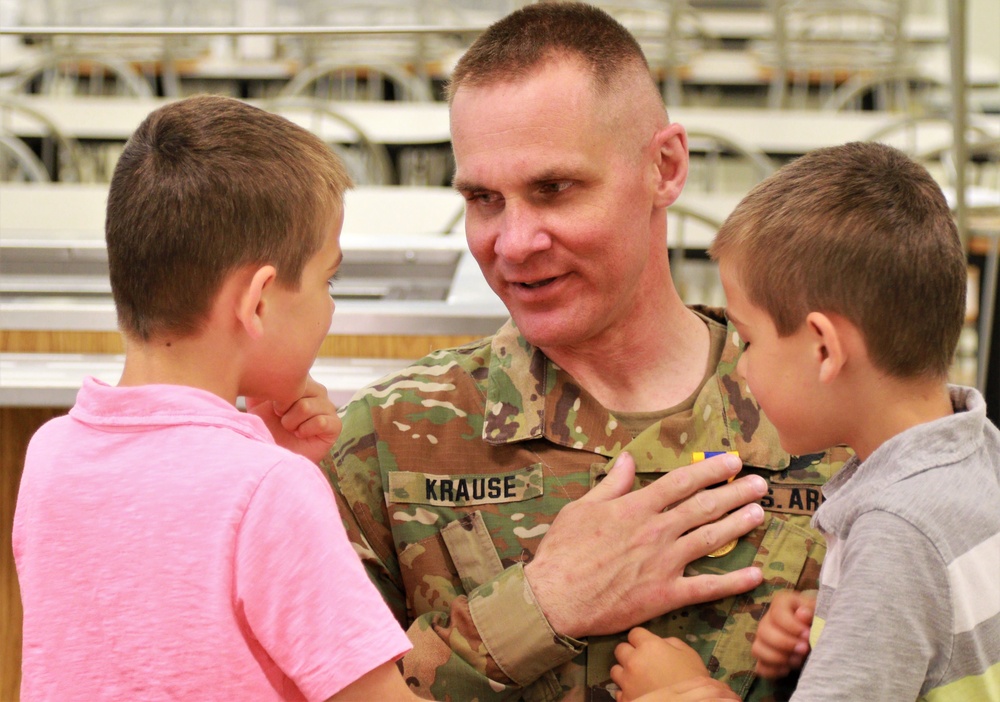 Illinois Army National Guard Command Sgt. Maj. Steven Krause Retires After More Than 31 Years