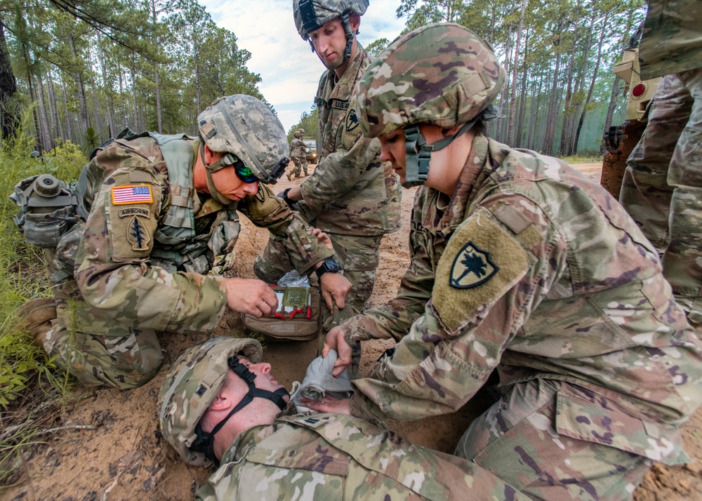 Engineers Conduct Convoy Training