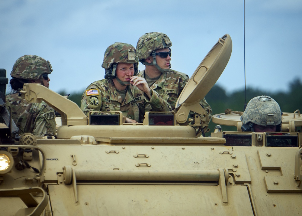 Engineers Conduct Mine Clearing Training