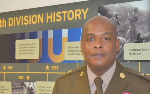 100th Training Division Command Selected for Fielding of Army Greens