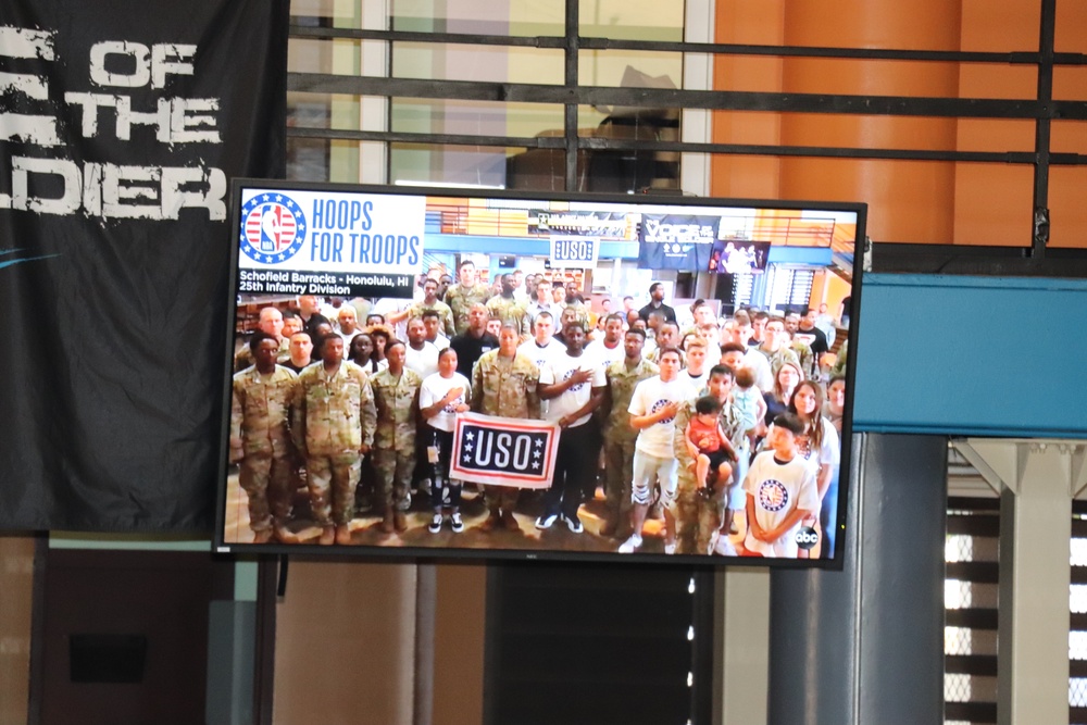Hoops for Troops motivates fans at Schofield Barracks
