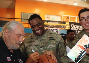 Hoops for Troops motivates fans at Schofield Barracks