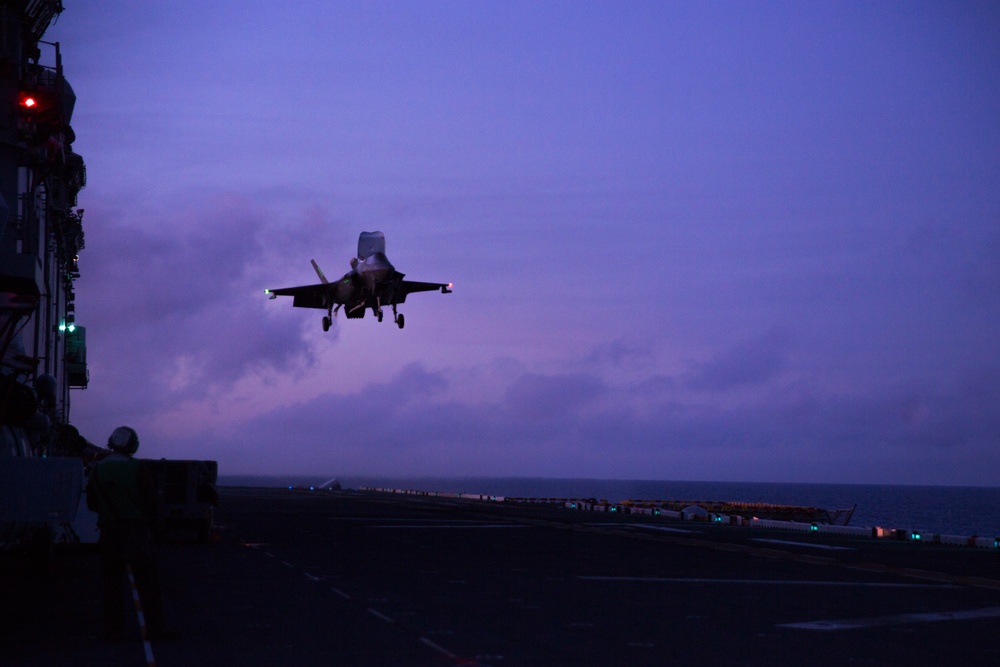 31st MEU F-35B twilight, night flight operations aboard USS Wasp