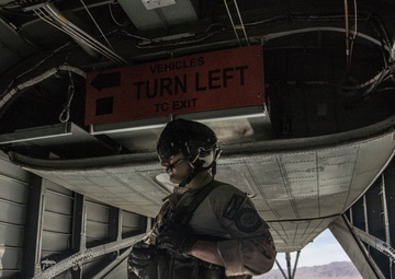 CH-53 Super Stallion takes flight during ITX 4-19