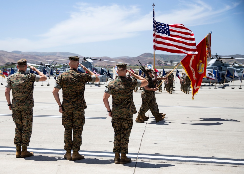 Marine Light Attack Helicopter Squadron 267 Change of Command