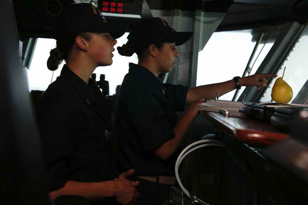 USS Abraham Lincoln (CVN 72)