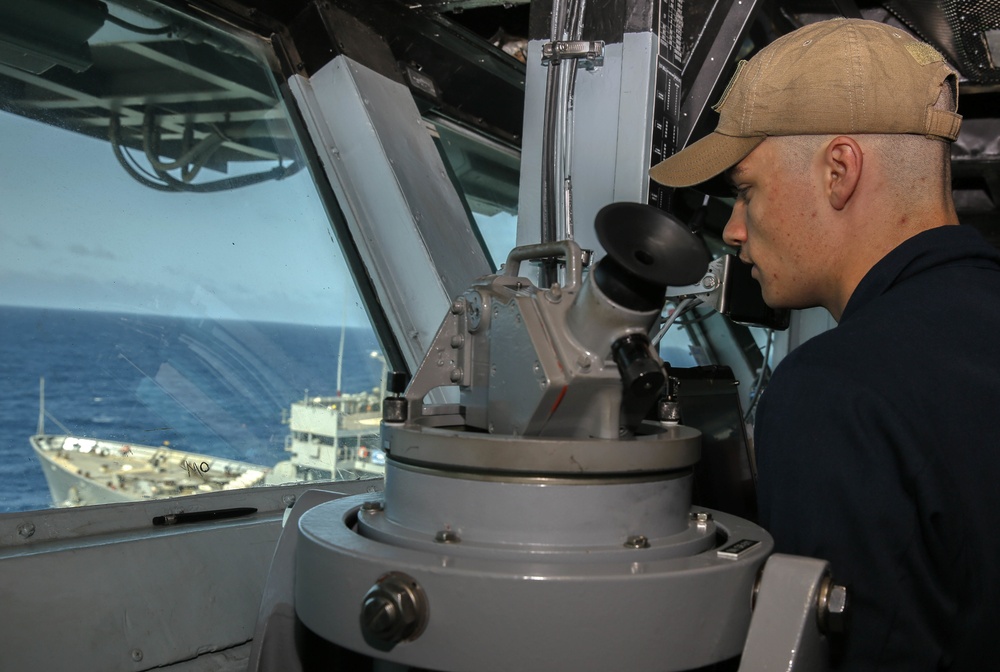 USS Abraham Lincoln (CVN 72)