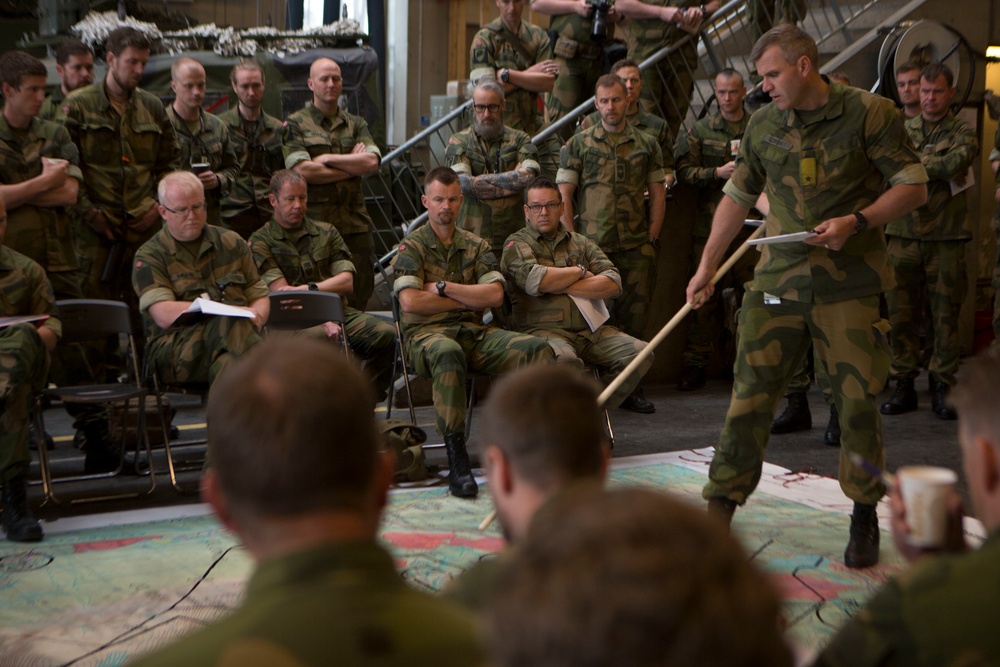 Thunder Reindeer 19: Rehearsal of Concepts