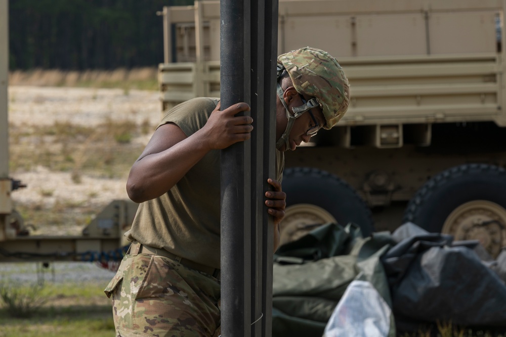 Signal Soldiers Dig In to Support Combat Support Training Program