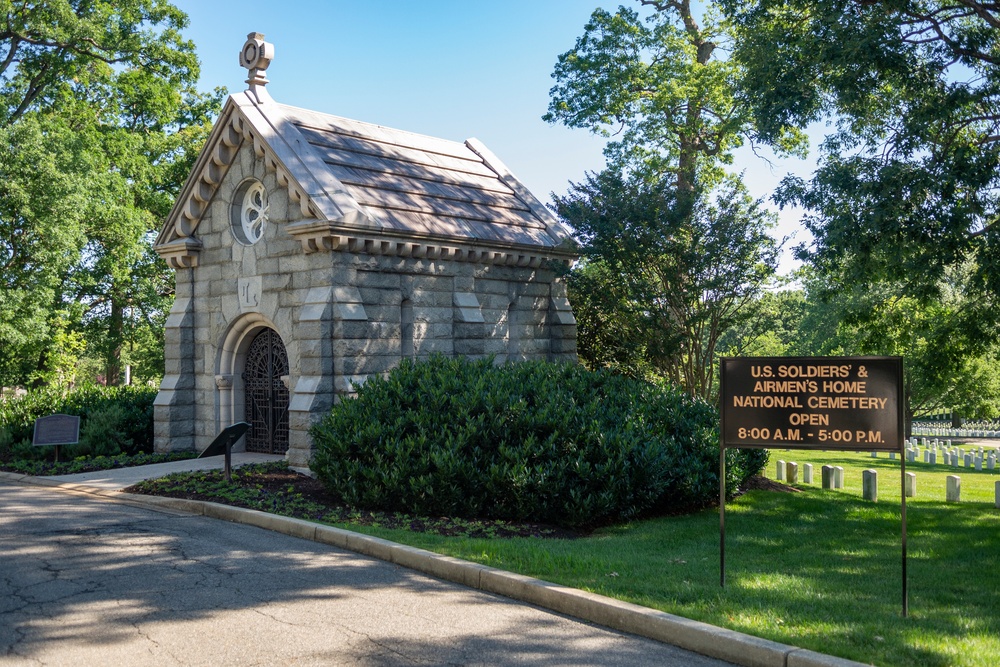 United States Soldiers’ and Airmen’s Home National Cemetery