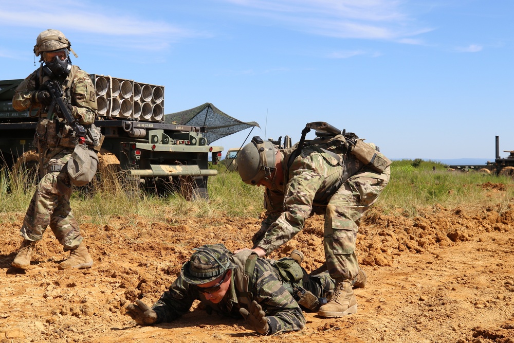 Oklahoma National Guard Field Artillery Brigade operates on unfamiliar terrain at Western Strike