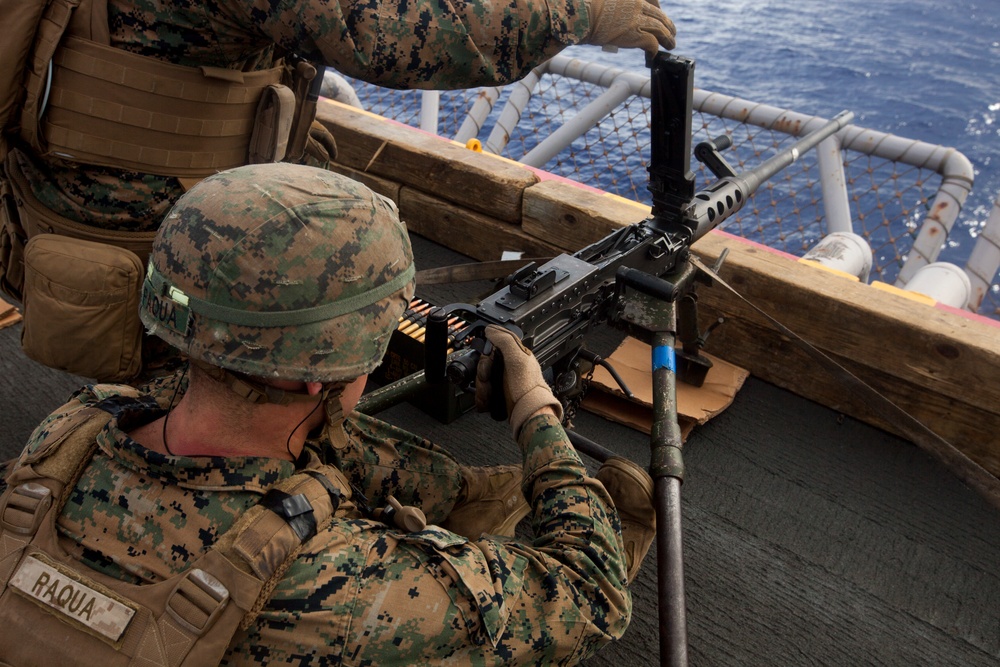 31st MEU BLT conducts live fire in Philippine Sea