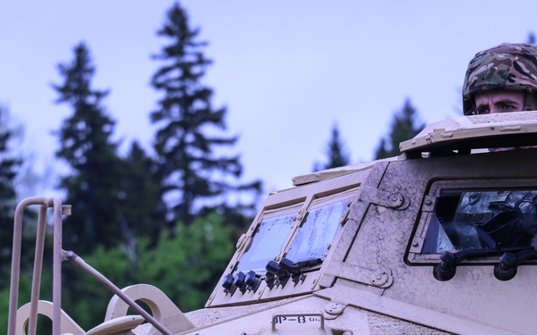 Maine Soldiers Train in Canada