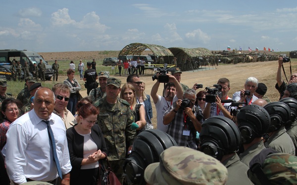 Botsev shows appreciation for hard work.