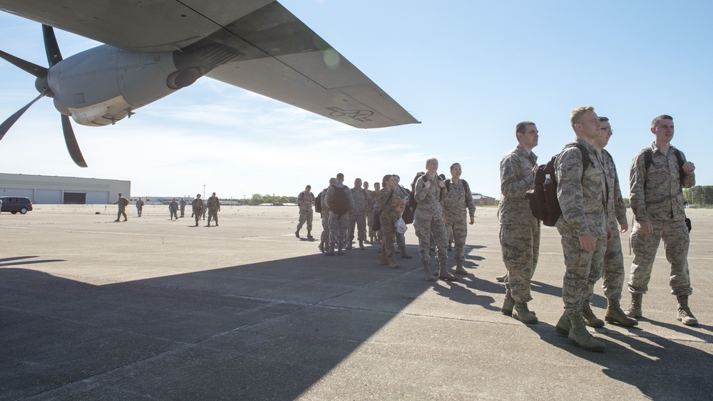 267th Intelligence Squadron depart to Ft. Meade for training