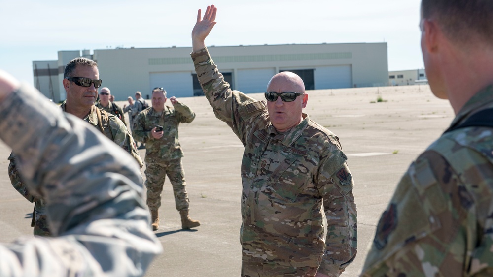 267th Intelligence Squadron depart to Ft. Meade for training