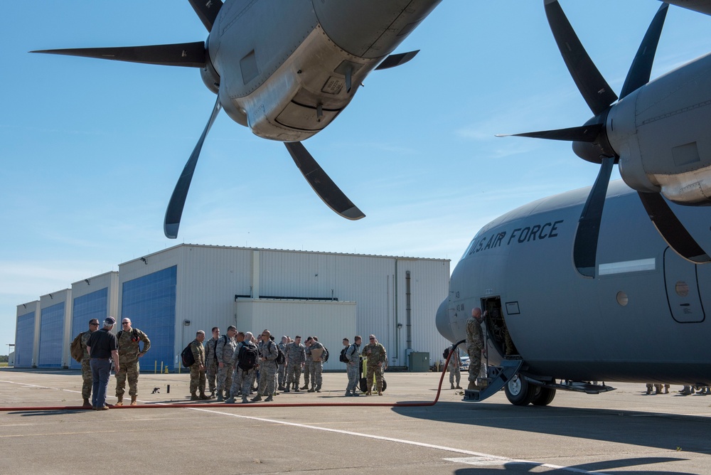 267th Intelligence Squadron depart to Ft. Meade for training